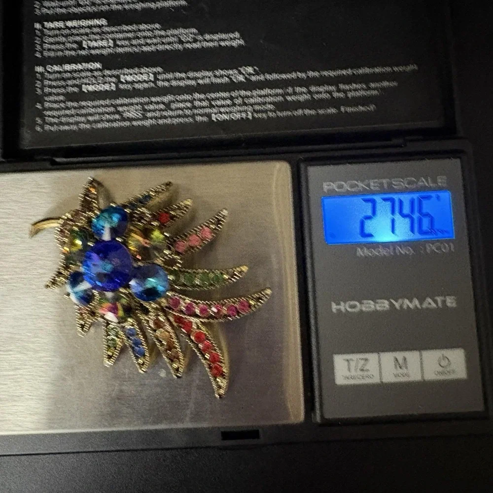 Vintage Weiss Brooch Harlequin Rivoli Unsigned Leaf GORGEOUS RARE